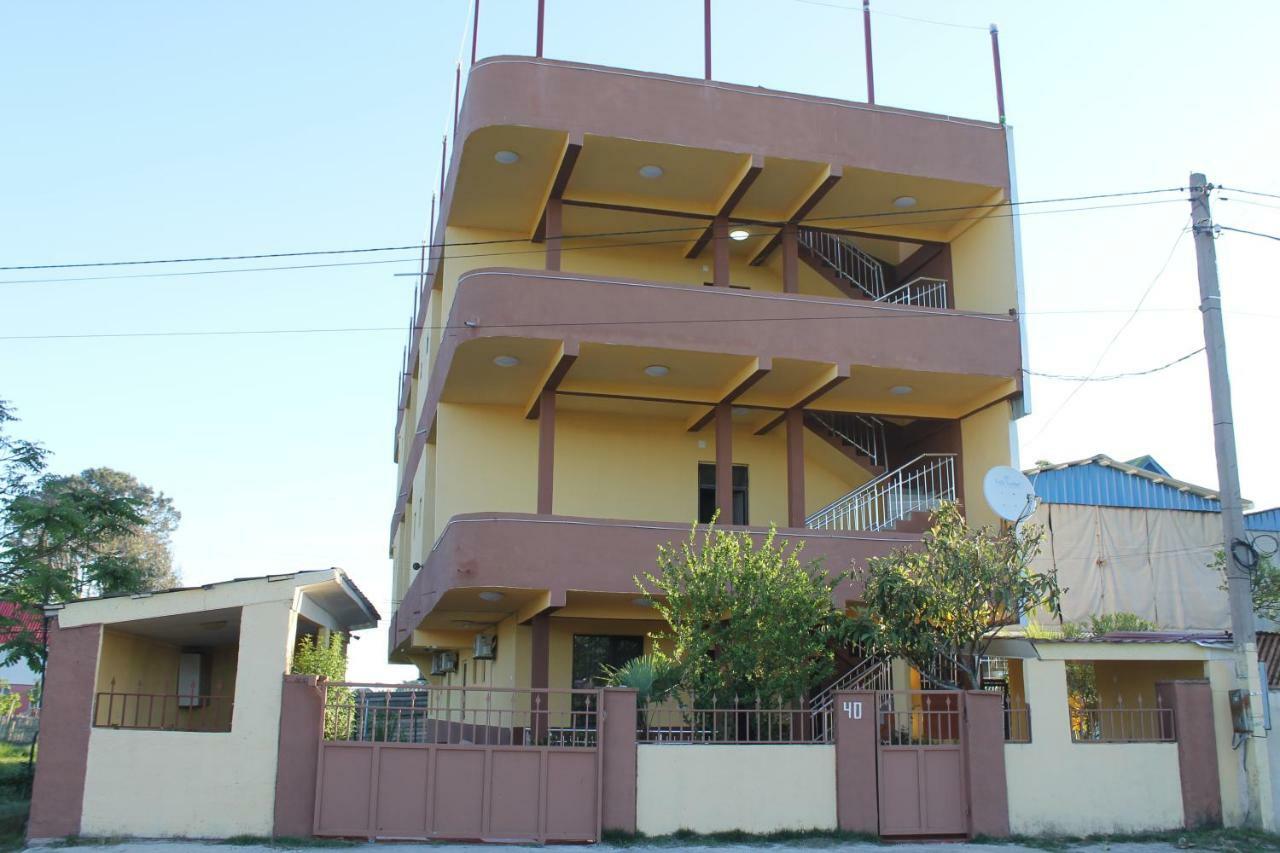 Hotell Anna Ureki Bagian luar foto